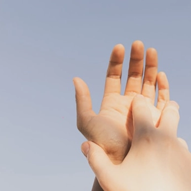 Hand Filler Prices image